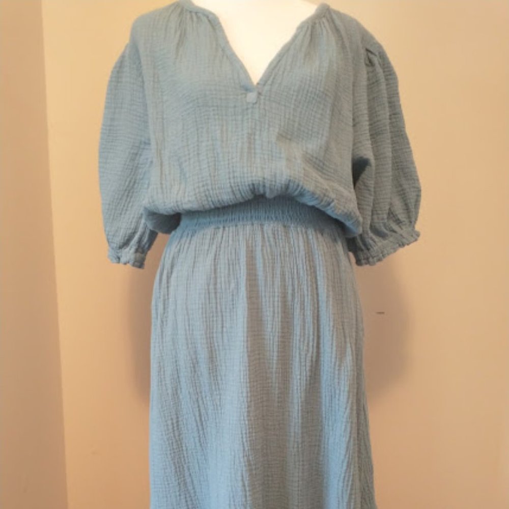 100% Cotton Just Living blue dress SZ M